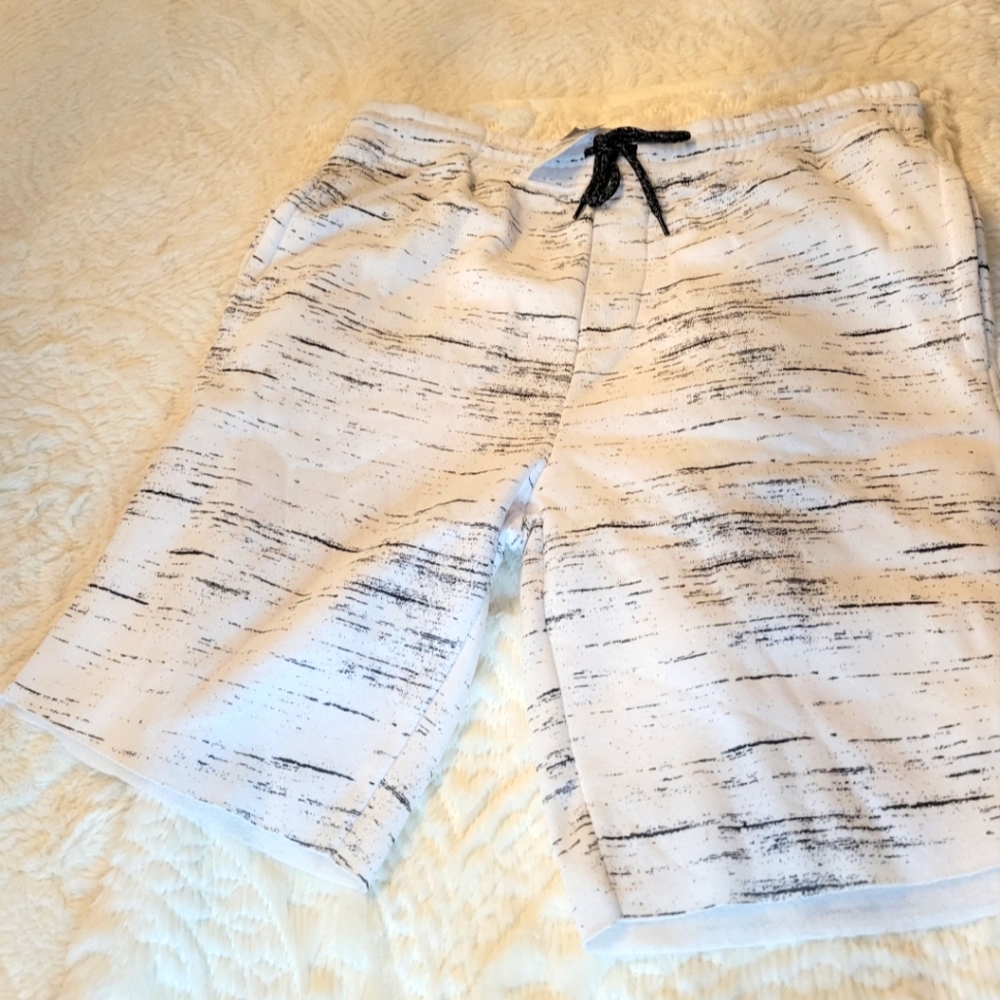 Men's White Marled Jogger Shorts